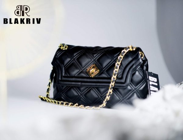 Blakriv Sophie Quilted Convertible Crossbody Flap Bag - Image 4
