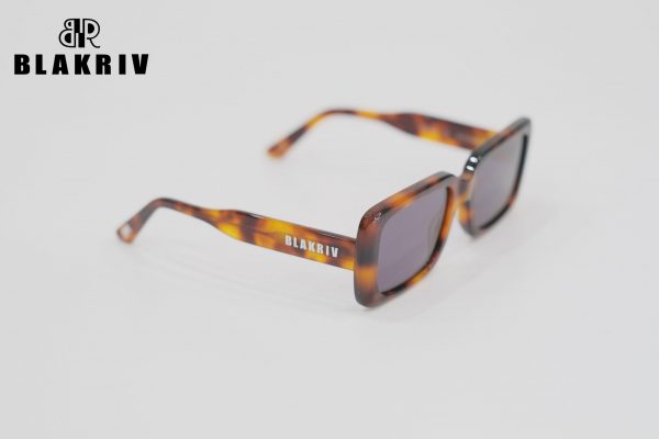 BlakRiv Tortoise Square Women Sunglasses - Image 3