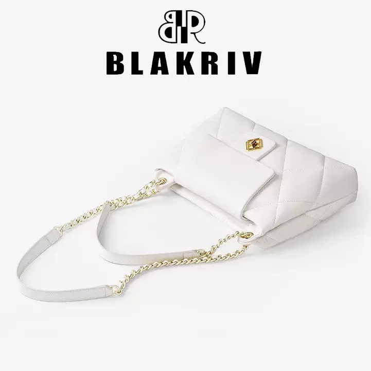 Blakriv Ganesta Quilted Bag - Image 5