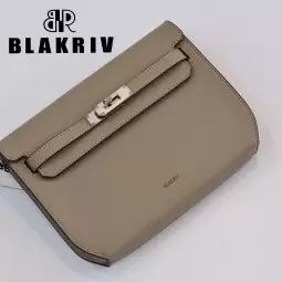 Blakriv Charlotte Pouchette